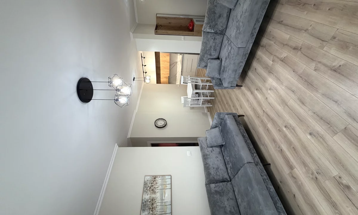 Shtepi me qera Apartament ne Tirane, 2+1, Mobilimi E mobiluar, Pagesa 60,000  Leke.