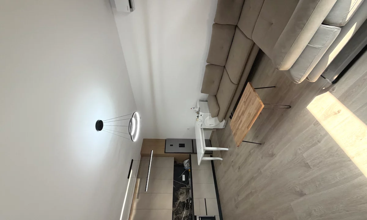Shtepi me qera Apartament ne Tirane, 2+1, Mobilimi E mobiluar, Pagesa 700  Euro.
