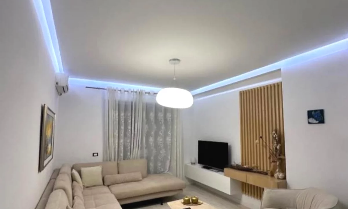 Shtepi ne shitje Apartament ne Vlore, 1+1, Mobilimi E mobiluar, Pagesa 145,000  Euro.