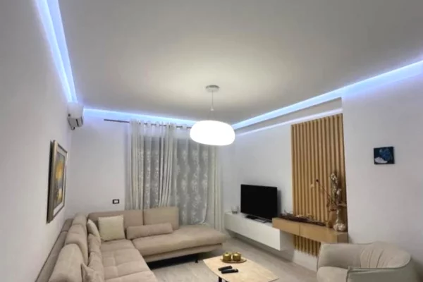 Shtepi ne shitje 1+1 ne Vlore - 145,000 Euro