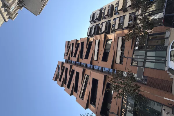 Shtepi ne shitje 2+1 ne Tirane - 380,000 Euro