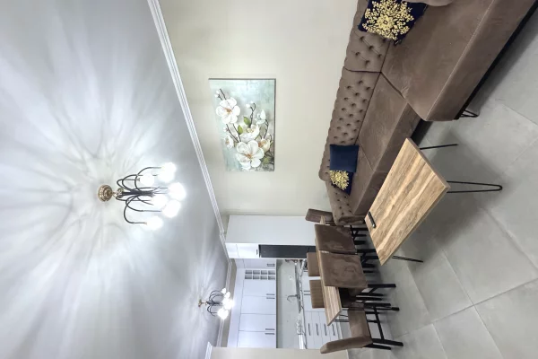 Apartament per qira 2+1+2 tek 5 Maji cmimi 550 Euro/muaj