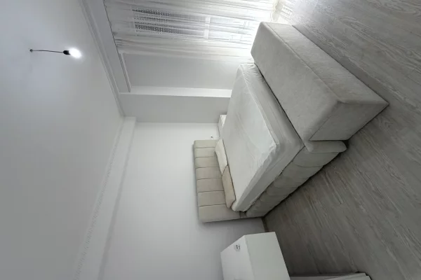 Shtepi me qera Apartament ne Tirane, 2+1, Mobilimi E mobiluar, Pagesa 80,000  Leke.