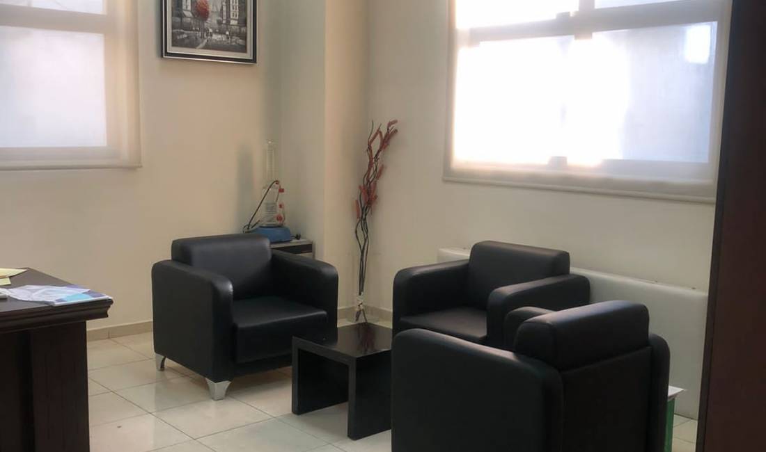 Shitet zyre me cmim Okazion tek Sheshi Willson , Qendra Olympia