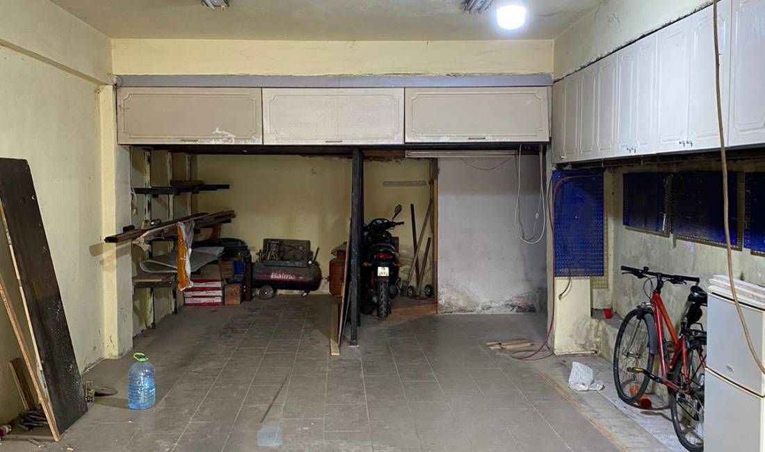 Jepet ambjent biznesi per punishte , magazine , servis , mobileri etj 