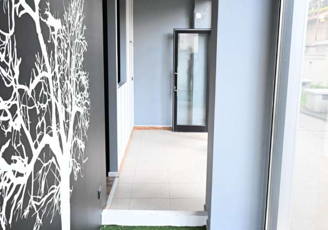 Jepet ambjent biznesi me qera tek Ambasador 2 , Stadiumi Air Albania