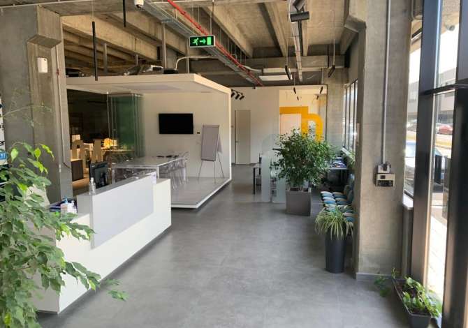 Shitet kapanon tek Tirana industrial Park , rruga Aeroportit 