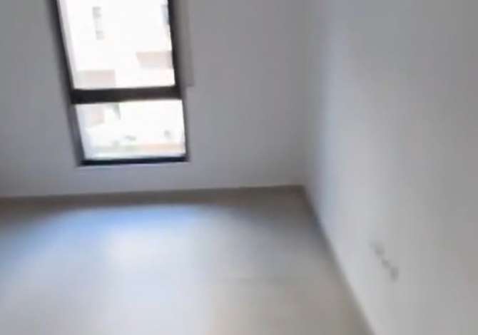 Business Property for Rent 3+1 in Tirana - 600 Euro