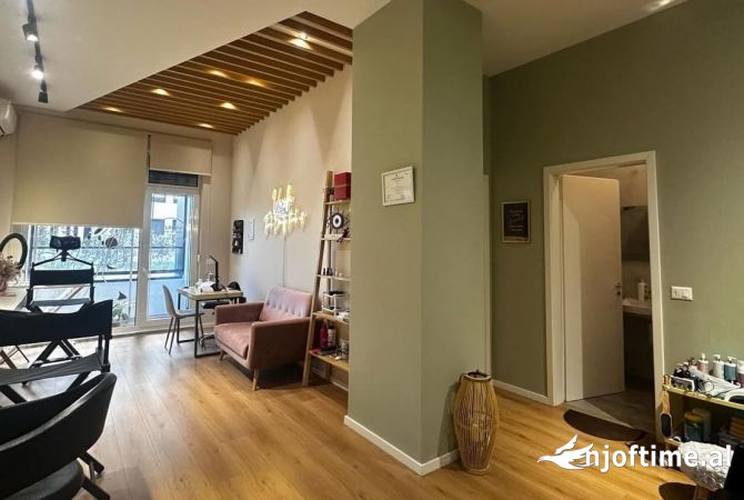 Business Property for Rent 1+1 in Tirana - 700 Euro