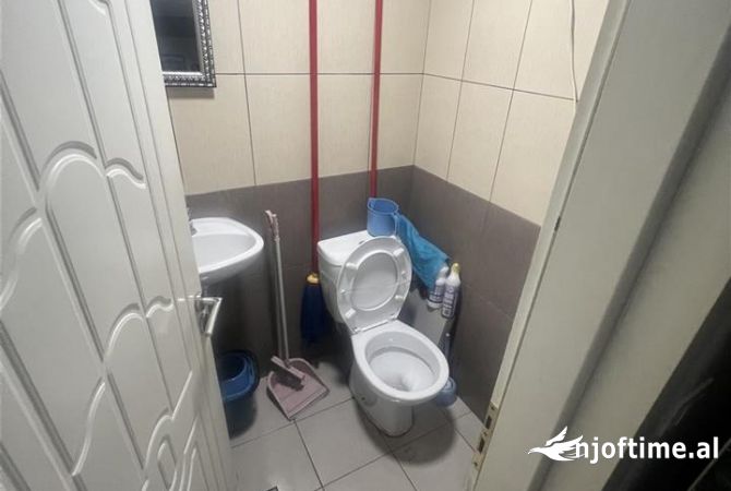 Business Property in Sale 2+1 in Tirana - 152,000 Euro