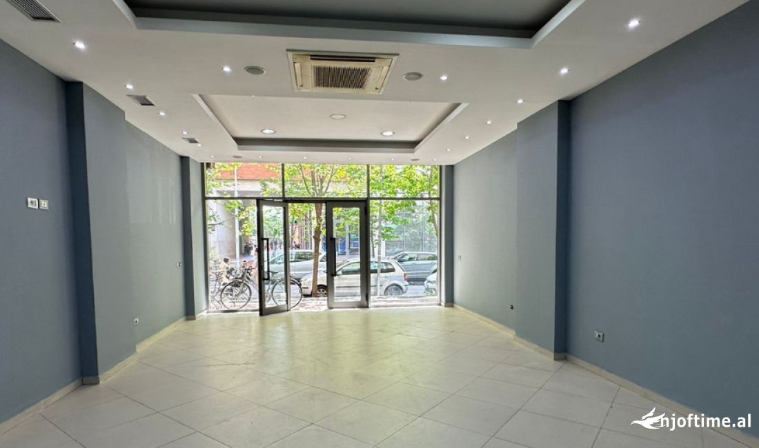 Shitet super dyqan tek rezidenca tower bridge 3 , rruga Dibres 