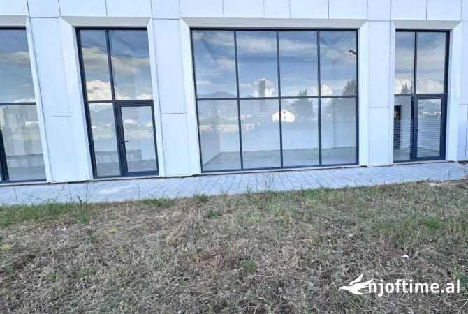 Business Property in Sale 1+1 in Tirana - 171,000 Euro