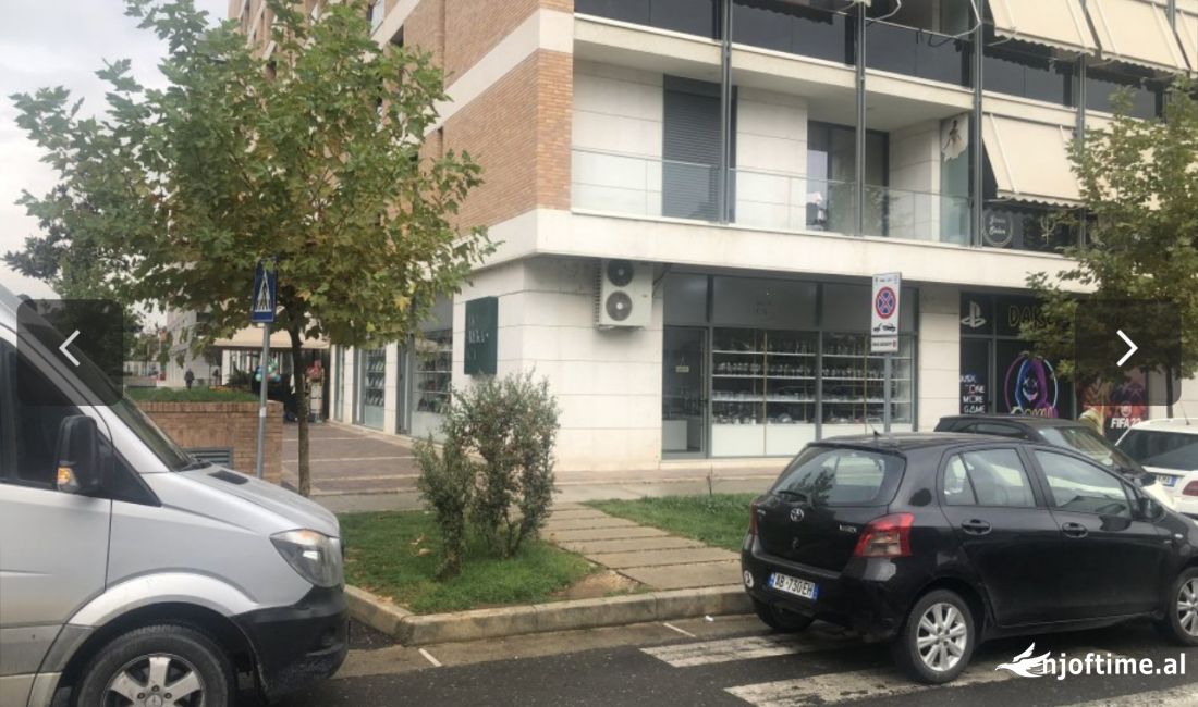 Jepet super dyqan tek Fiori Di Bosko me qera