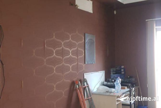 Business Property in Sale 1+1 in Tirana - 64,000 Euro