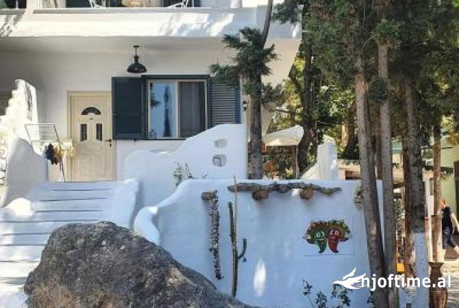 Shitet hotel ne Dhermi -Palase , 100 larg detit 