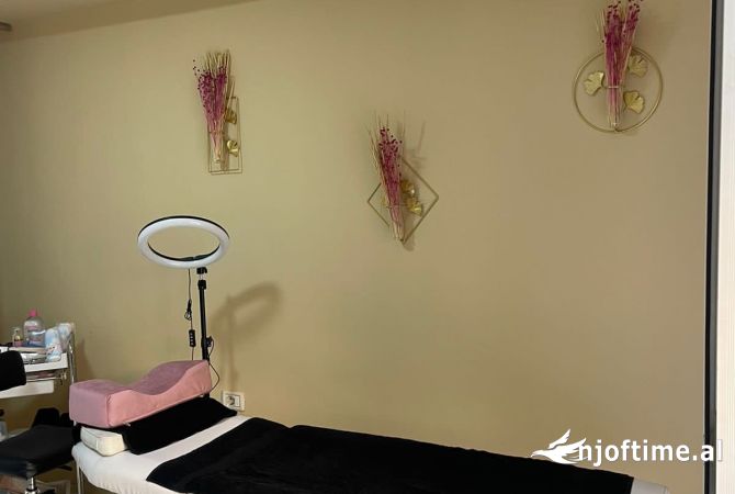 Business Property in Sale 1+1 in Tirana - 112,000 Euro