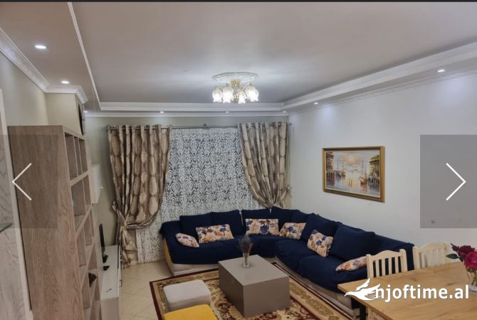 Shtepi me qera Apartament ne Tirane, 2+1, Mobilimi E mobiluar, Pagesa 500  Euro.