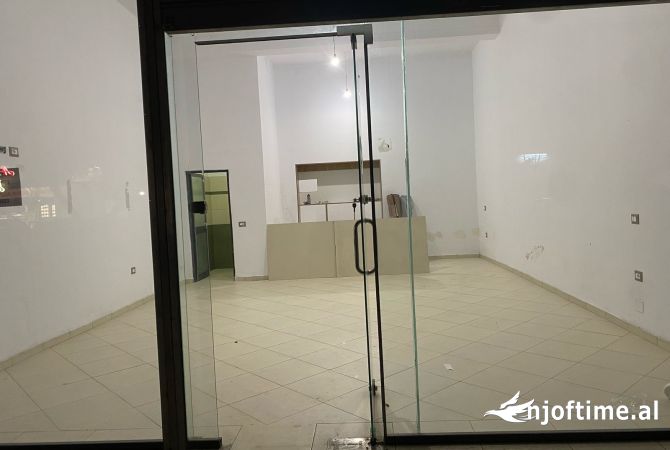 Business Property in Sale 1+1 in Tirana - 150,000 Euro