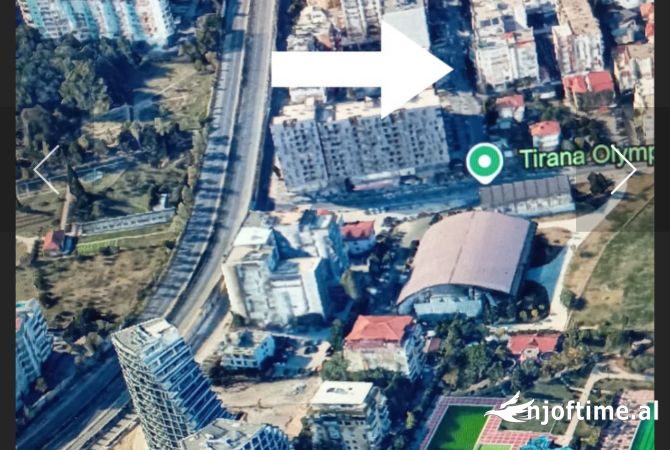 Ambiente Commerciale in Affitto 1+1 a Tirana - 850 Euro