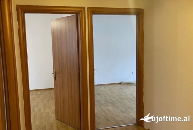 Shitet apartament 2+1 ne Allias , rr Niko Avrami