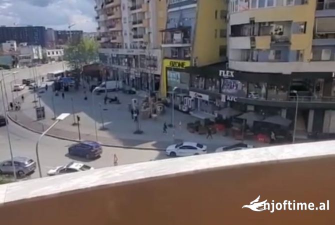 Appartamento in affitto a Tirana 2+1, Arredato