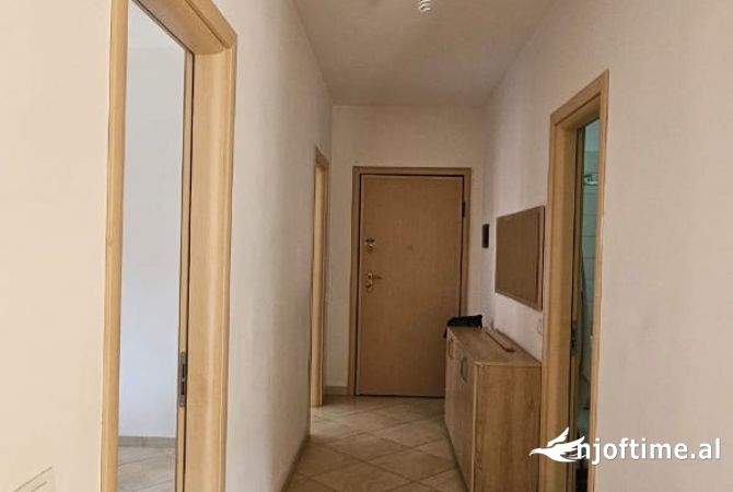 Jepet apartament 3+1+2+garazhd tek green city , perballe astirit