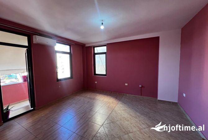 Apartment for rent in Tirana 2+1, Emty