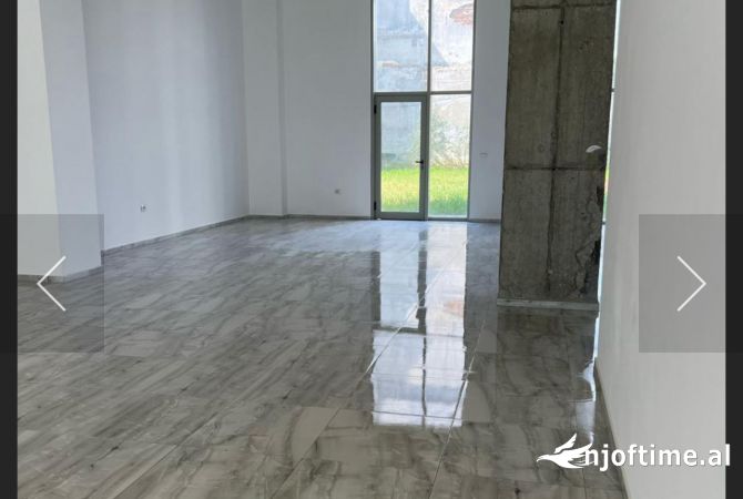 Jepet ambjent biznesi me qera tek Siri 2 , rr siri kodra