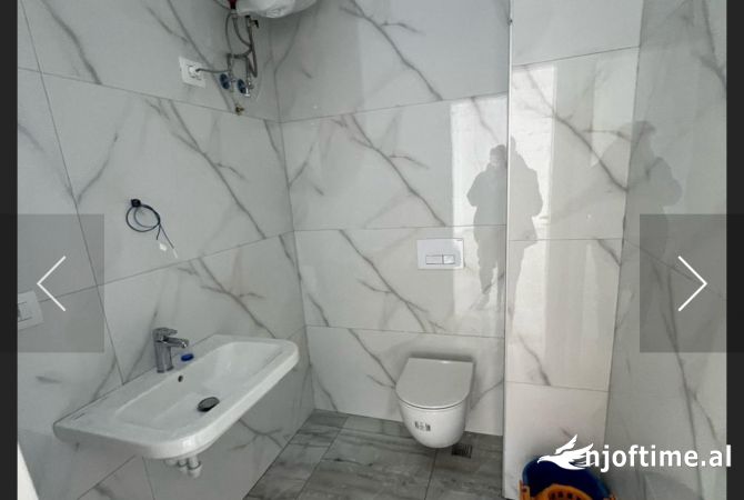 Jepet ambjent biznesi me qera tek Siri 2 , rr siri kodra