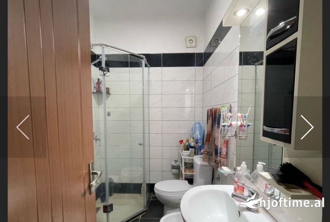 Shtepi me qera Apartament ne Tirane, 2+1, Mobilimi E mobiluar, Pagesa 450  Euro.