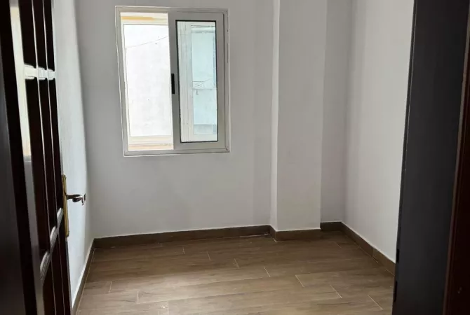 Business Property for Rent 3+1 in Tirana - 1,700 Euro