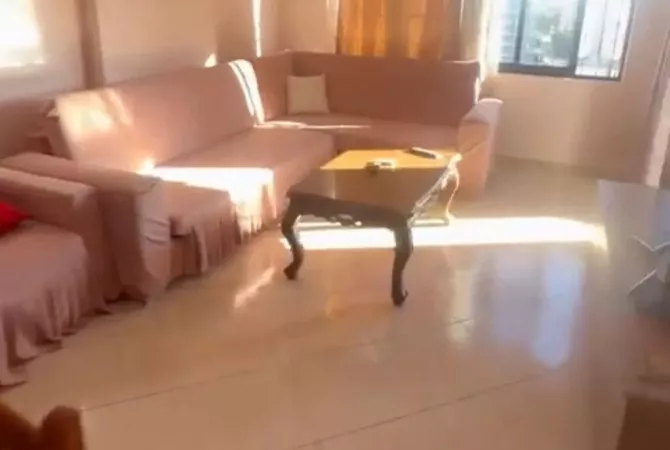 Shtepi ne shitje Apartament ne Tirane, 1+1, Mobilimi E mobiluar, Pagesa 105,000  Euro.