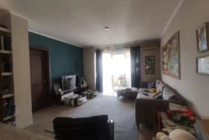 Shtepi me qera Apartament ne Tirane, 1+1, Mobilimi E mobiluar, Pagesa 50,000  Leke.