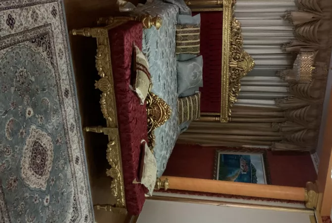 Shtepi ne shitje Apartament ne Tirane, 2+1, Mobilimi E mobiluar, Pagesa 330,000  Euro.