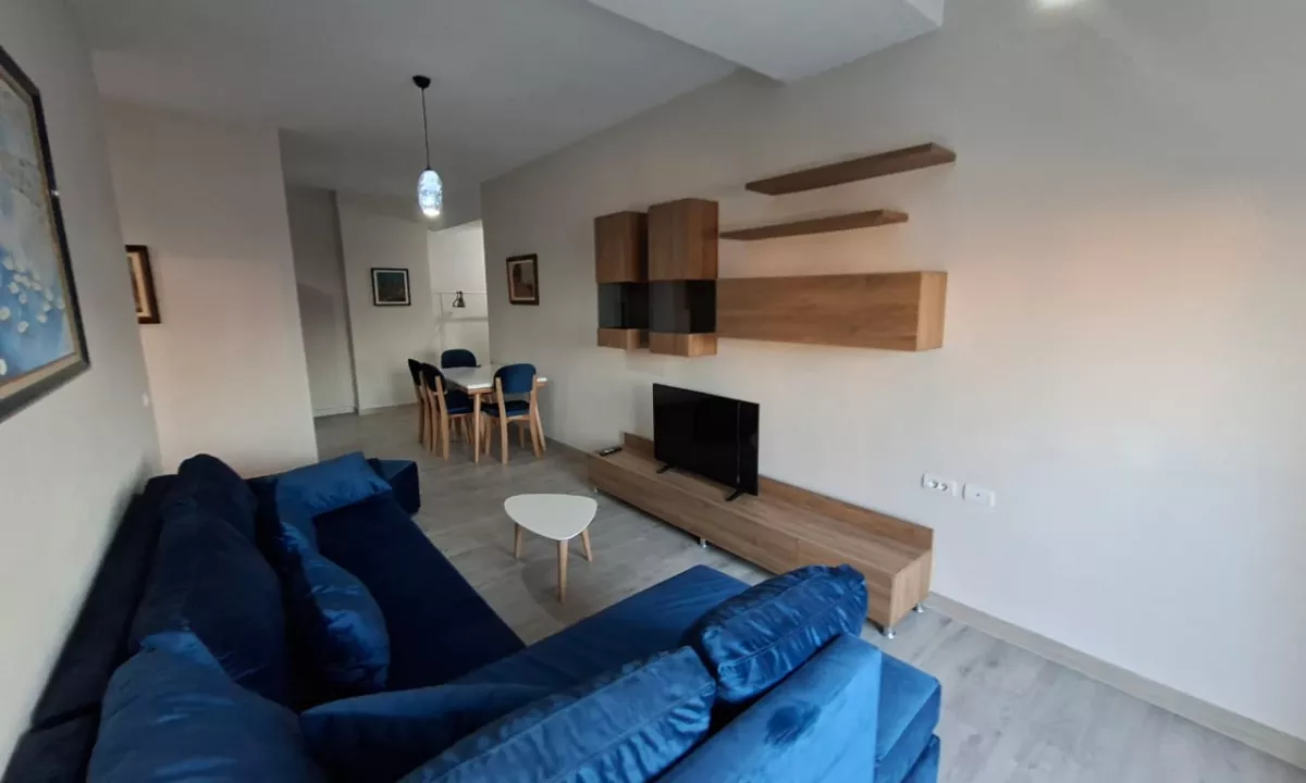 Shtepi me qera Apartament ne Tirane, 1+1, Mobilimi E mobiluar, Pagesa 60,000  Leke.