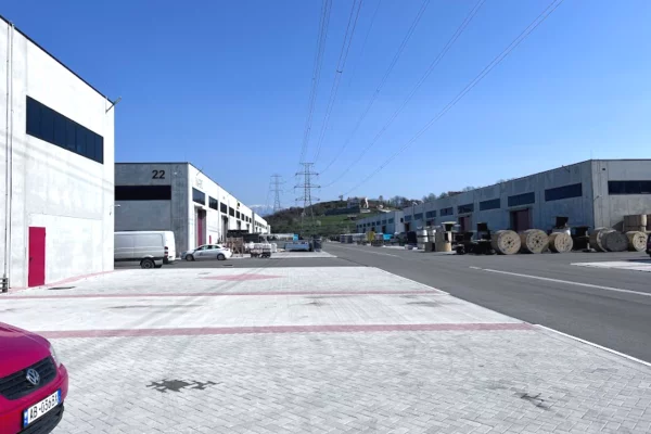 Business Property in Sale 4+1 in Tirana - 1,500,000 Euro