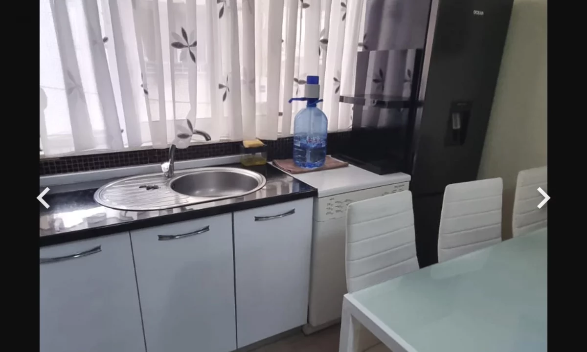 Shtepi me qera Apartament ne Tirane, 2+1, Mobilimi E mobiluar, Pagesa 60,000  Leke.