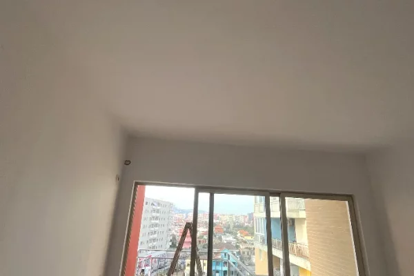 Shtepi me qera Apartament ne Tirane, 2+1, Mobilimi Bosh, pa mobiluar, Pagesa 450  Euro.