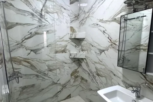 Shtepi me qera Apartament ne Tirane, 1+1, Mobilimi E mobiluar, Pagesa 500  Euro.