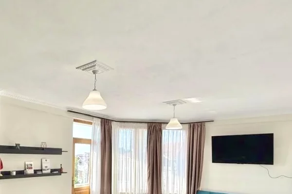 Shtepi me qera 3+1 ne Tirane - 50,000 Leke