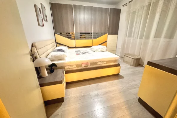 Shtepi me qera Apartament ne Tirane, 1+1, Mobilimi E mobiluar, Pagesa 570  Euro.