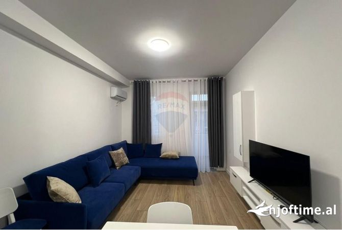 Apartament 1+1 me qira te Komuna e Parisit!