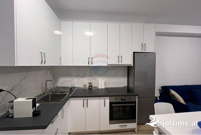Shtepi me qera Apartament ne Tirane, 1+1, Mobilimi E mobiluar, Pagesa 650  Euro.