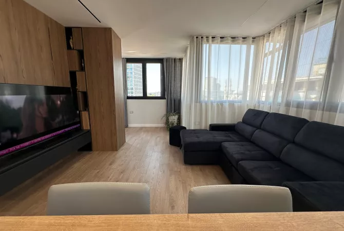 Apartament modern 2+1+2 me qira te rr. Elbasanit!
