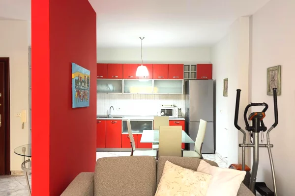 Shtepi me qera Apartament ne Tirane, 1+1, Mobilimi E mobiluar, Pagesa 75,000  Leke.