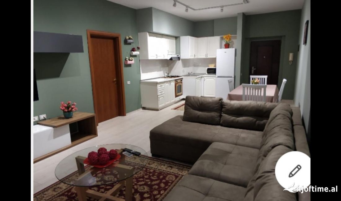 Shtepi me qera Apartament ne Tirane, 2+1, Mobilimi E mobiluar, Pagesa 650  Euro.