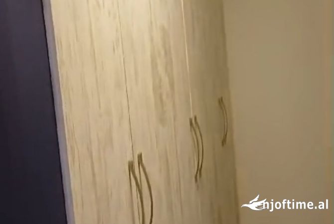 Shtepi me qera Apartament ne Tirane, Garsoniere, Mobilimi E mobiluar, Pagesa 45,000  Leke.