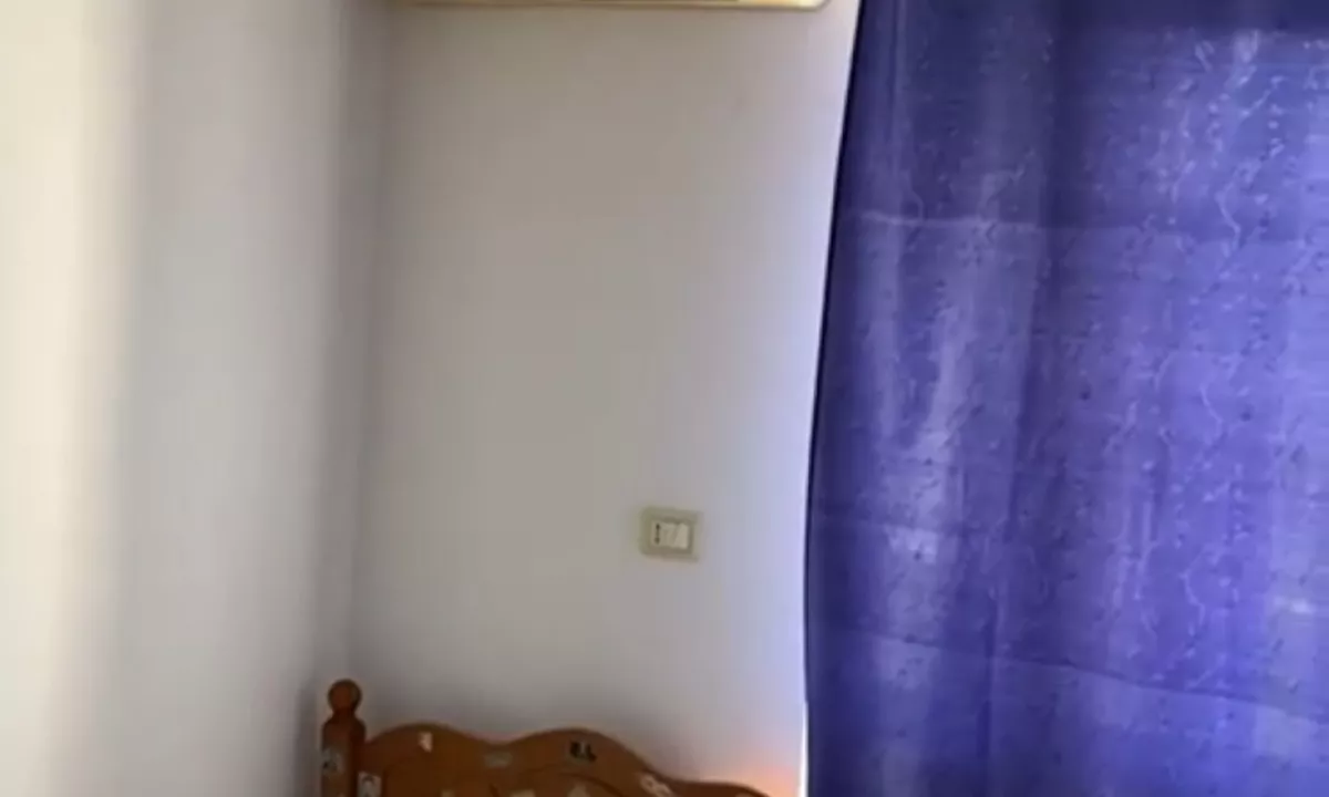 Shtepi me qera Apartament ne Tirane, 1+1, Mobilimi E mobiluar, Pagesa 42,000  Leke.