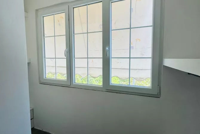 Shtepi me qera Apartament ne Tirane, 2+1, Mobilimi E mobiluar, Pagesa 55,000  Leke.