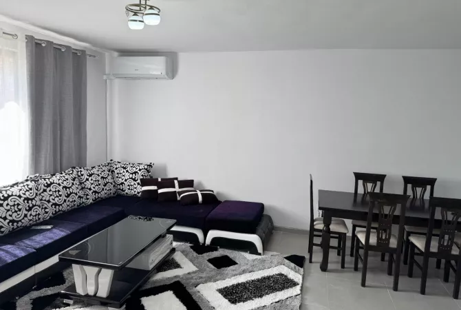 Apartament 2+1+2 me qera .Astir , prane famed , 700 mije leke 